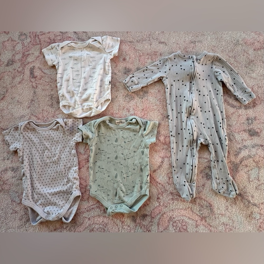 Assorted Bundle of Onesies and Pajamas (Size 6-9 Months) - Picture 1 of 1